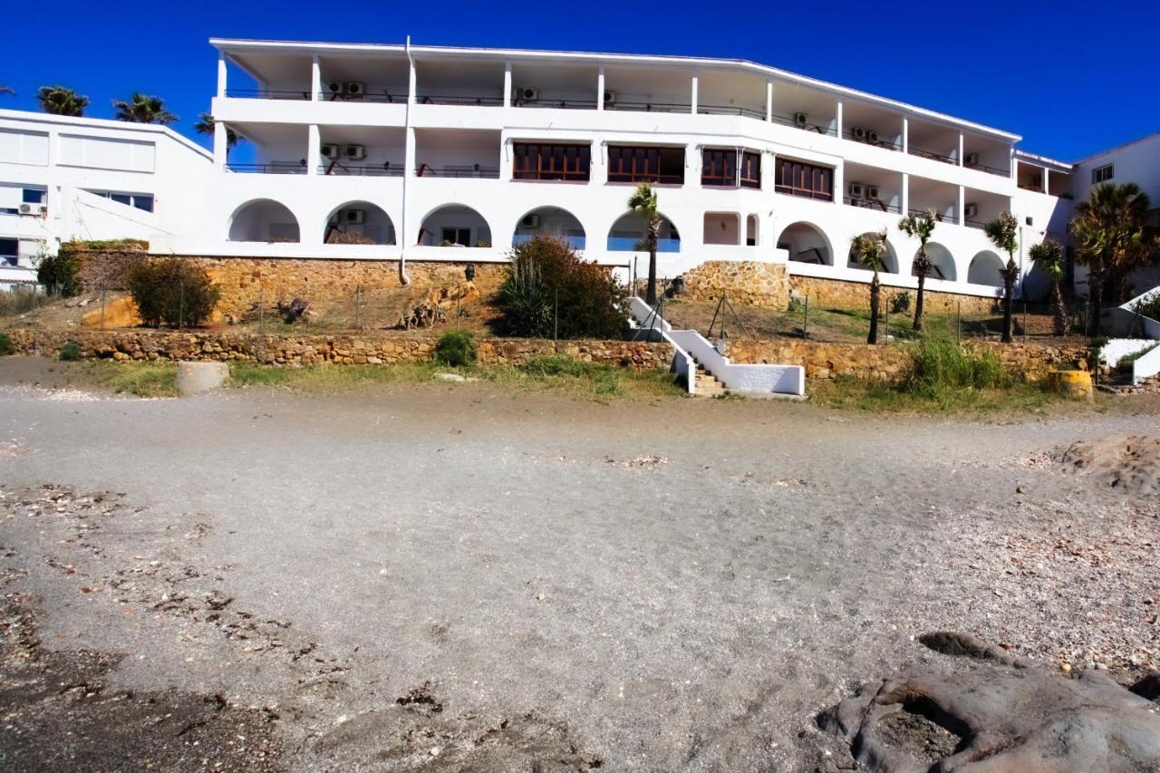 Hotel Patricia Torreguadiaro Bagian luar foto
